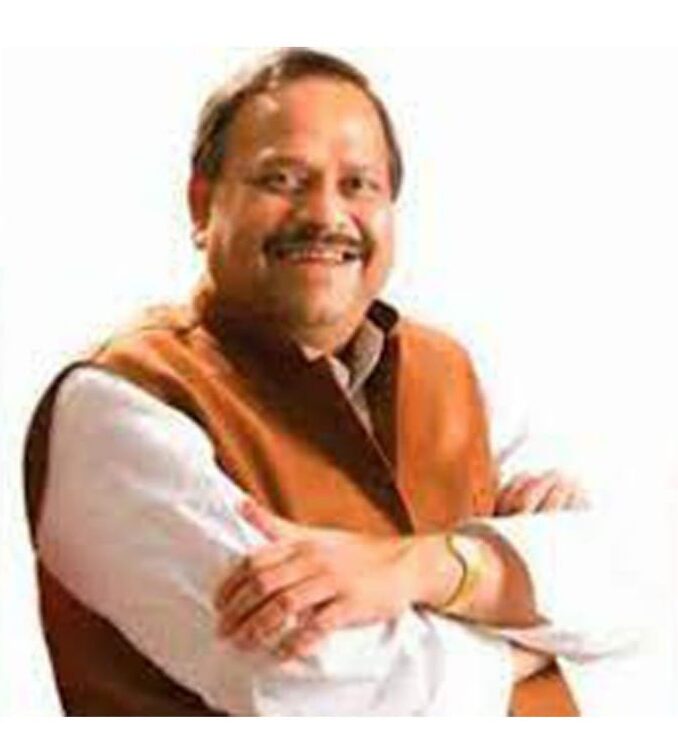 Jain Shri Sangh congratulation and best wishes Ratlam MLA Chaitanya Kashyap on becoming cabinet minister.