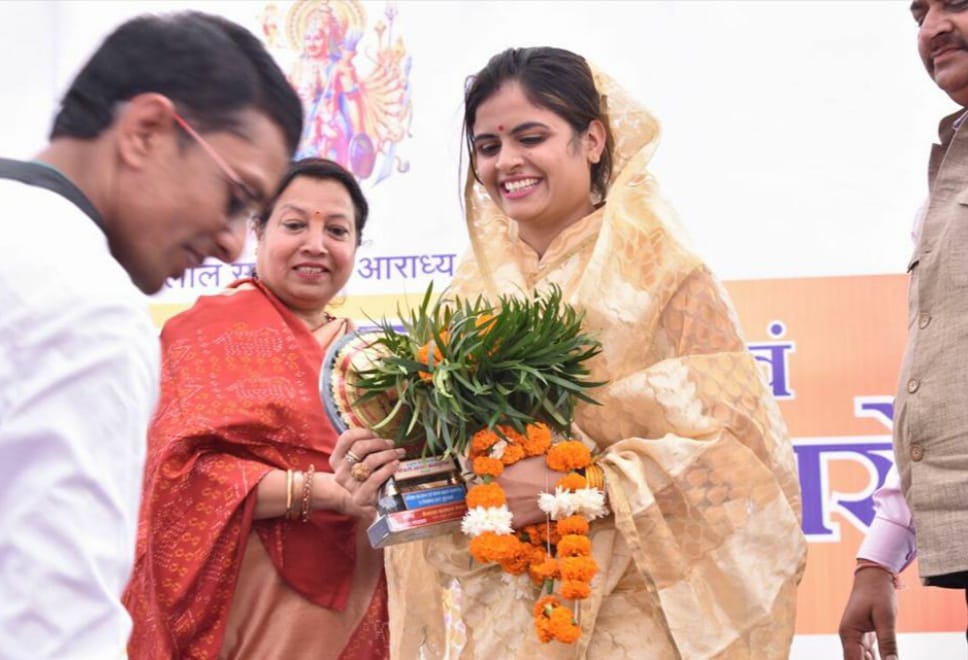 Former BJP District President Mrs. Aarti Bhanpuriya appointed in-charge of Mahila Morcha Lok Sabha.