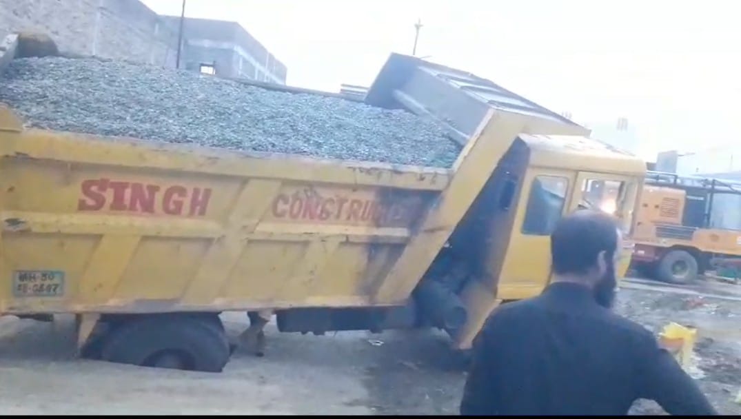 “Contractor’s arbitrary work, heavy vehicles carrying goods in the streets