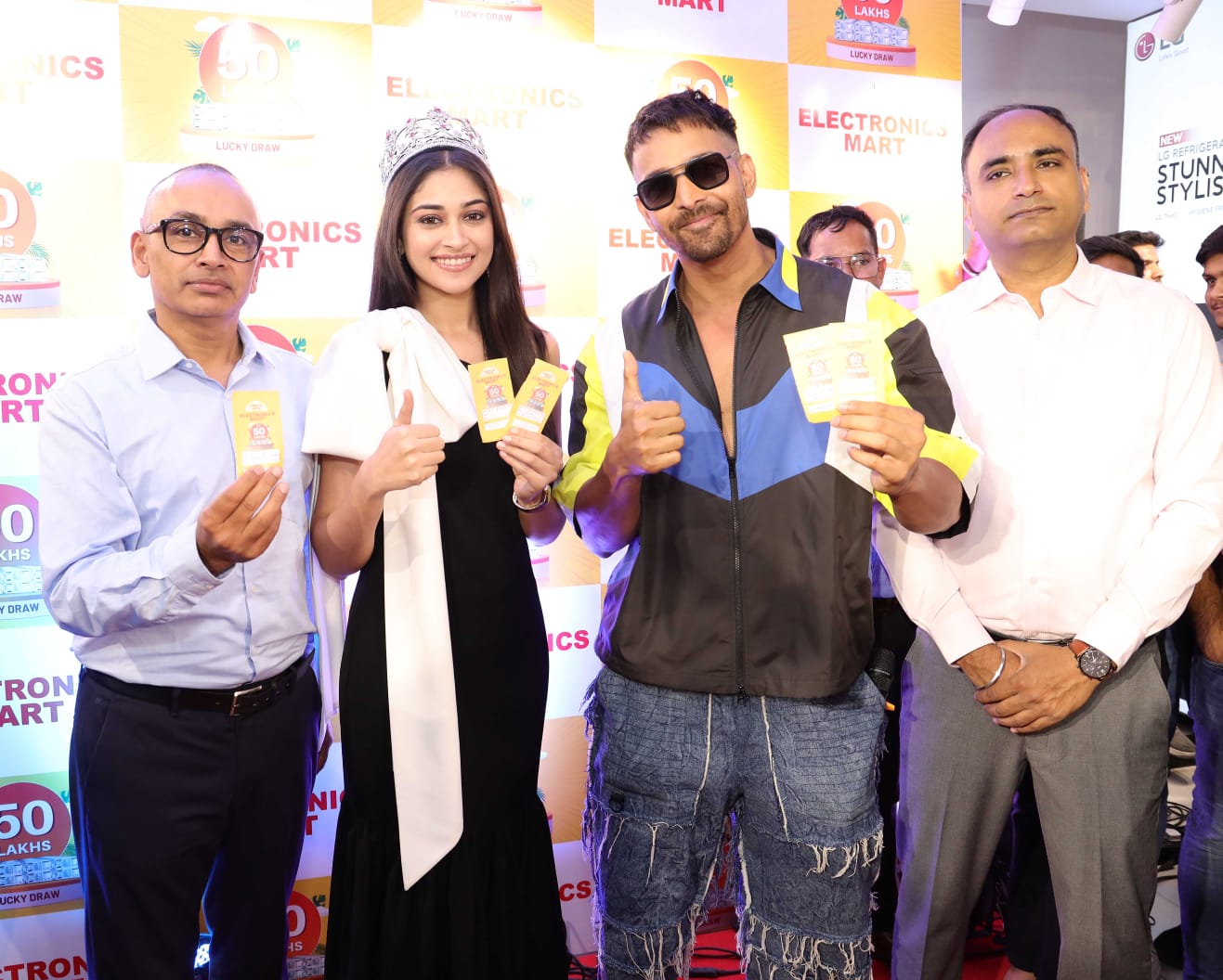 This Summer Season Witnessed Electronics Mart Summer Bumper Draw Offer of Rs. 50 Lakhs Cash Prize – the One of Its Kind in the Delhi-ncr Region.