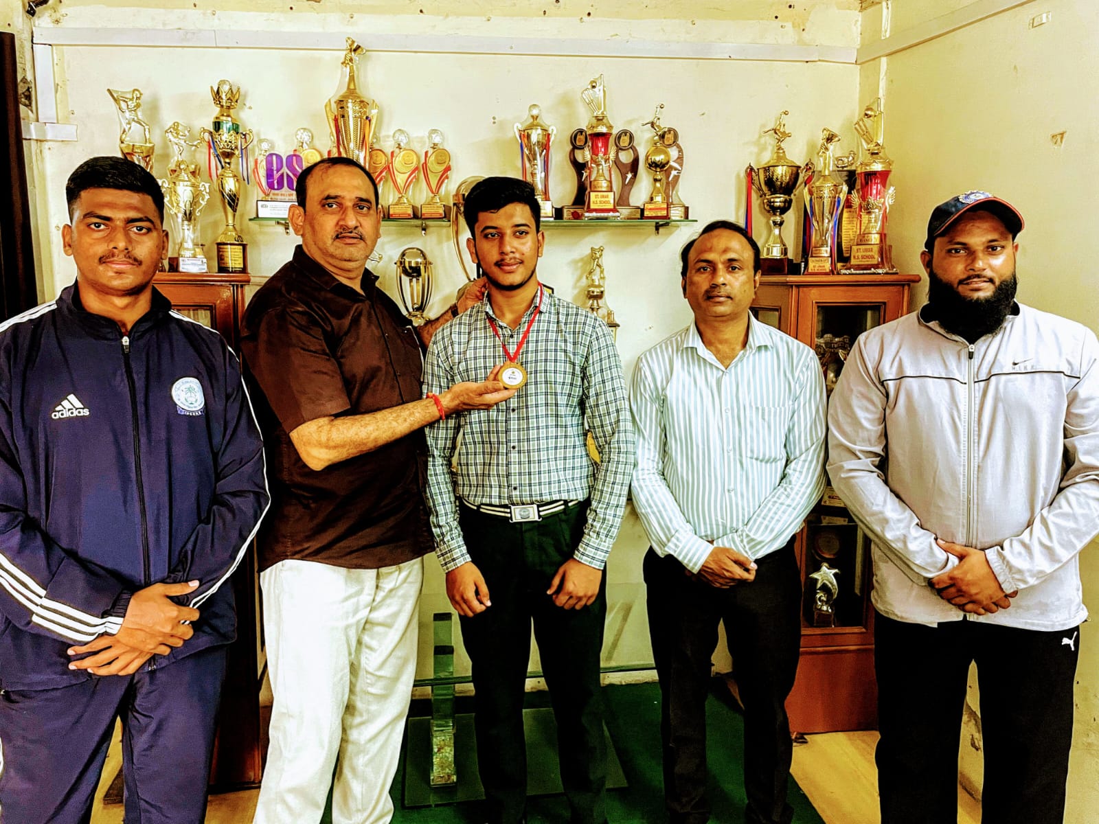 Indore's Mohammad Anas Pathan Wins Gold Medal in Kurash - photo 1