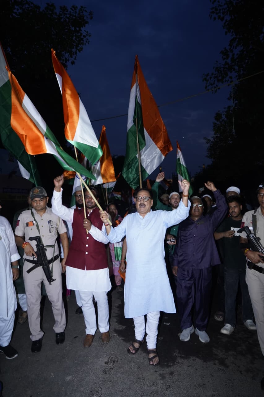 Grand Tiranga Yatra organized by BJP Delhi Minority Morcha in honor of the nation in the Jama Masjid area - photo 2