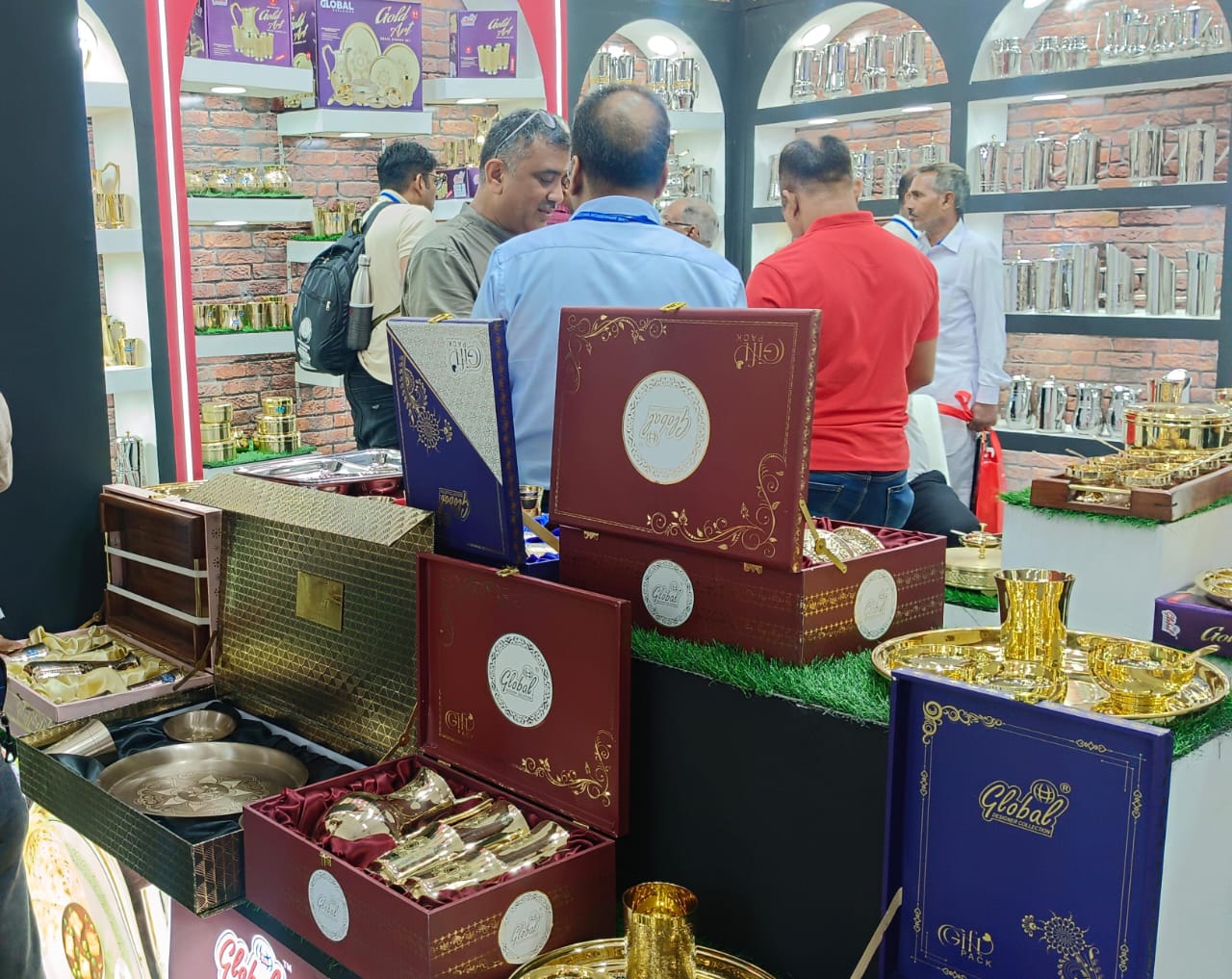 Dazzling Showcase of the Houseware Industry at the 15th Indian Houseware Show 2025 – Brass Utensils and Chessboards Steal the Spotlight