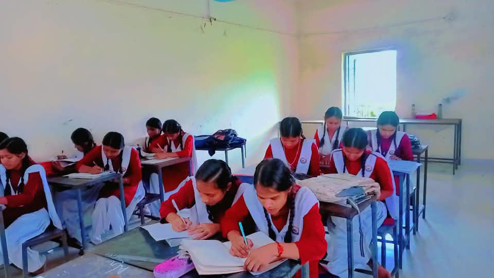 Inspirational letters written by students of Jhabua under Har Ghar Tiranga - Abhiyan - photo 3