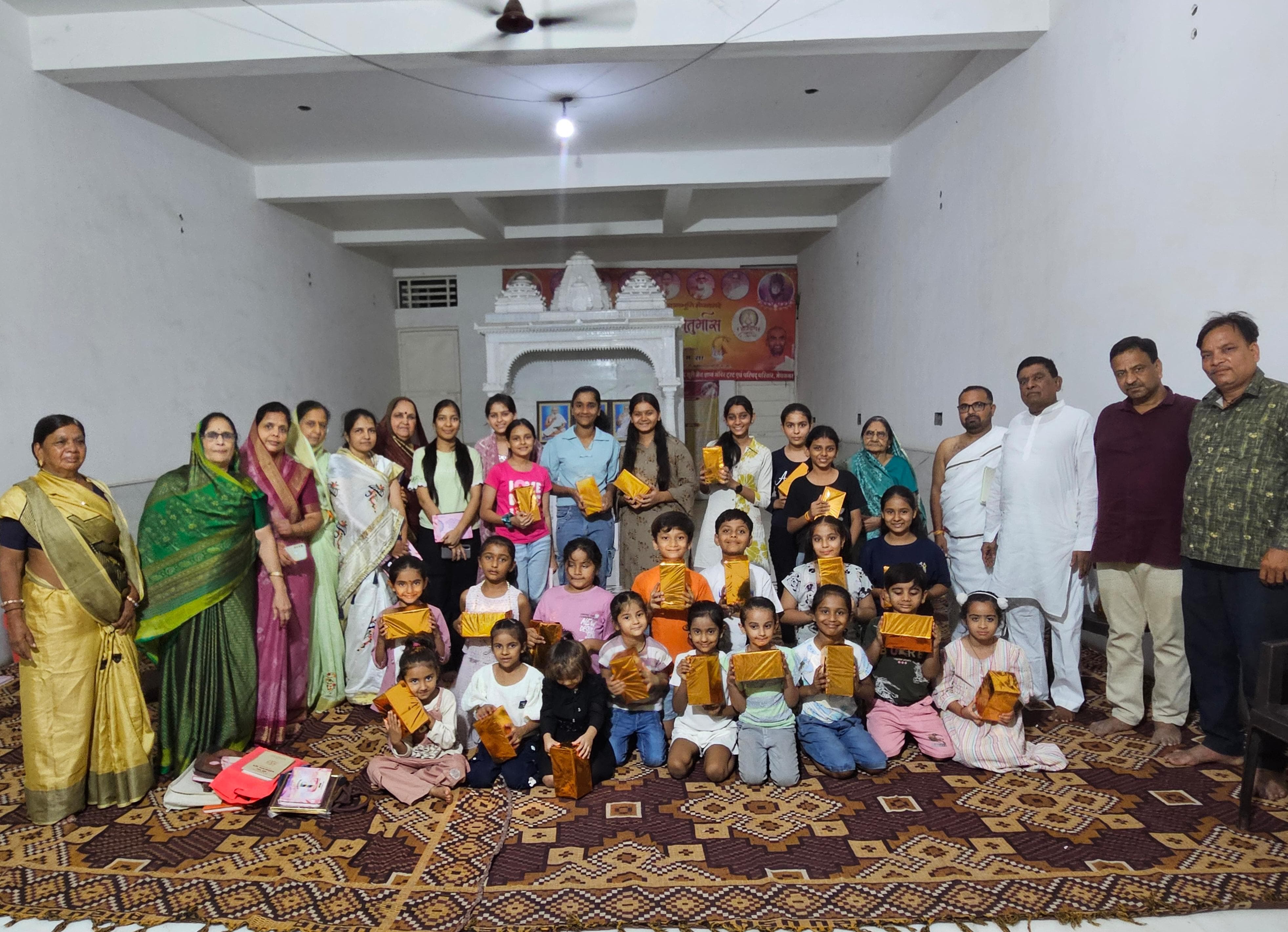 Children's birthday celebrated in school, monthly prizes distributed
