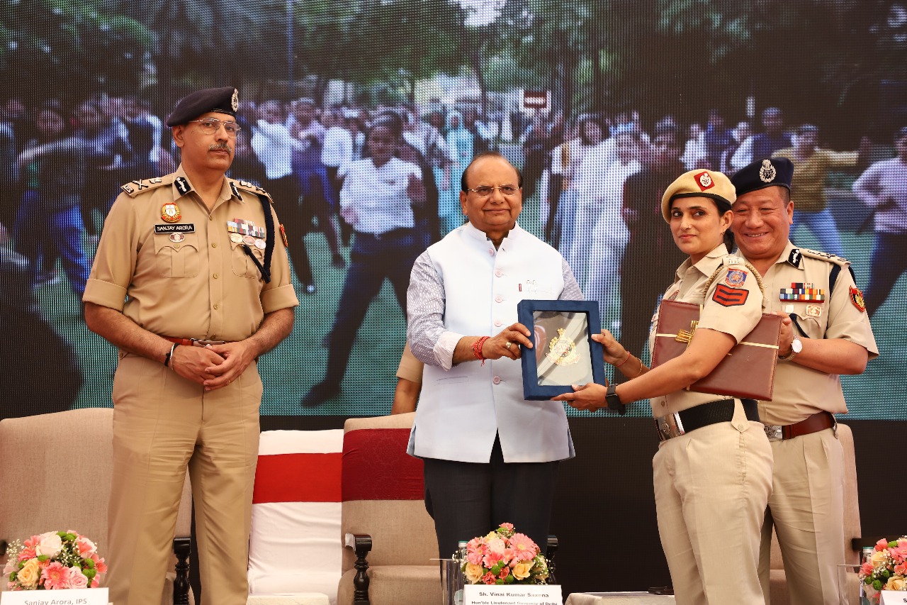 HON’BLE LG DELHI SHRI VINAI KUMAR SAXENA INAUGURATES SMART POLICE BOOTH AT IGI AIRPORT. - photo 1
