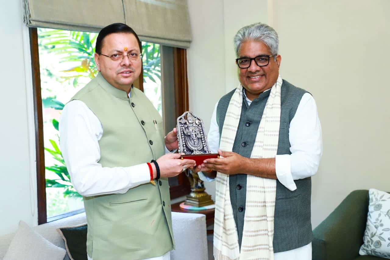 CM Dhami Seeks Support for 647 MW Hydropower Projects, Sports University, and Forest Land Transfer in Uttarakhand - photo 1