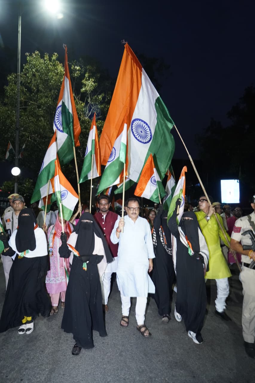 Grand Tiranga Yatra organized by BJP Delhi Minority Morcha in honor of the nation in the Jama Masjid area - photo 5