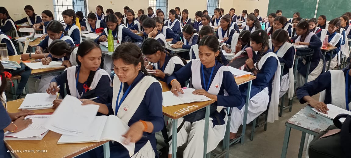 Inspirational letters written by students of Jhabua under Har Ghar Tiranga - Abhiyan - photo 2