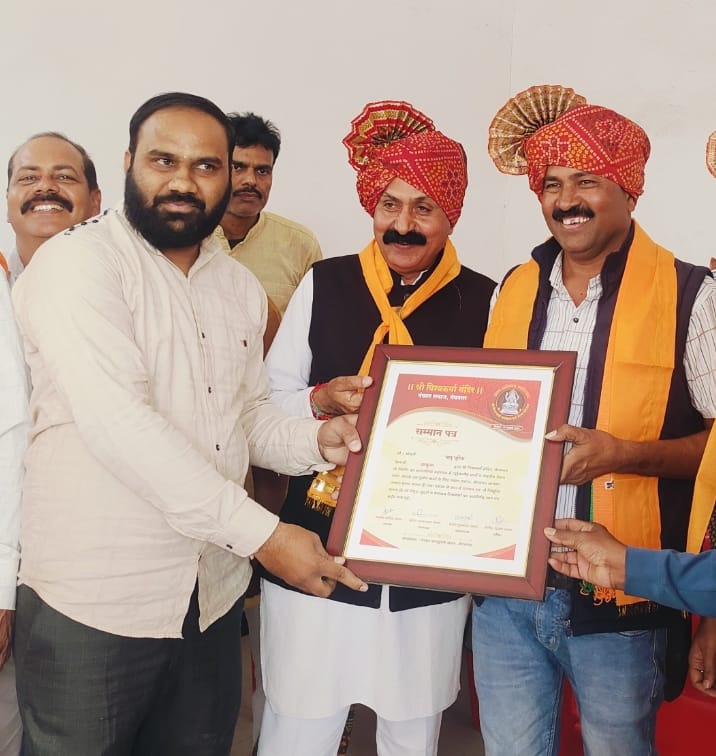 BJP District President Bhanu Bhai Bhuria was accorded a warm welcome in Meghnagar - photo 4