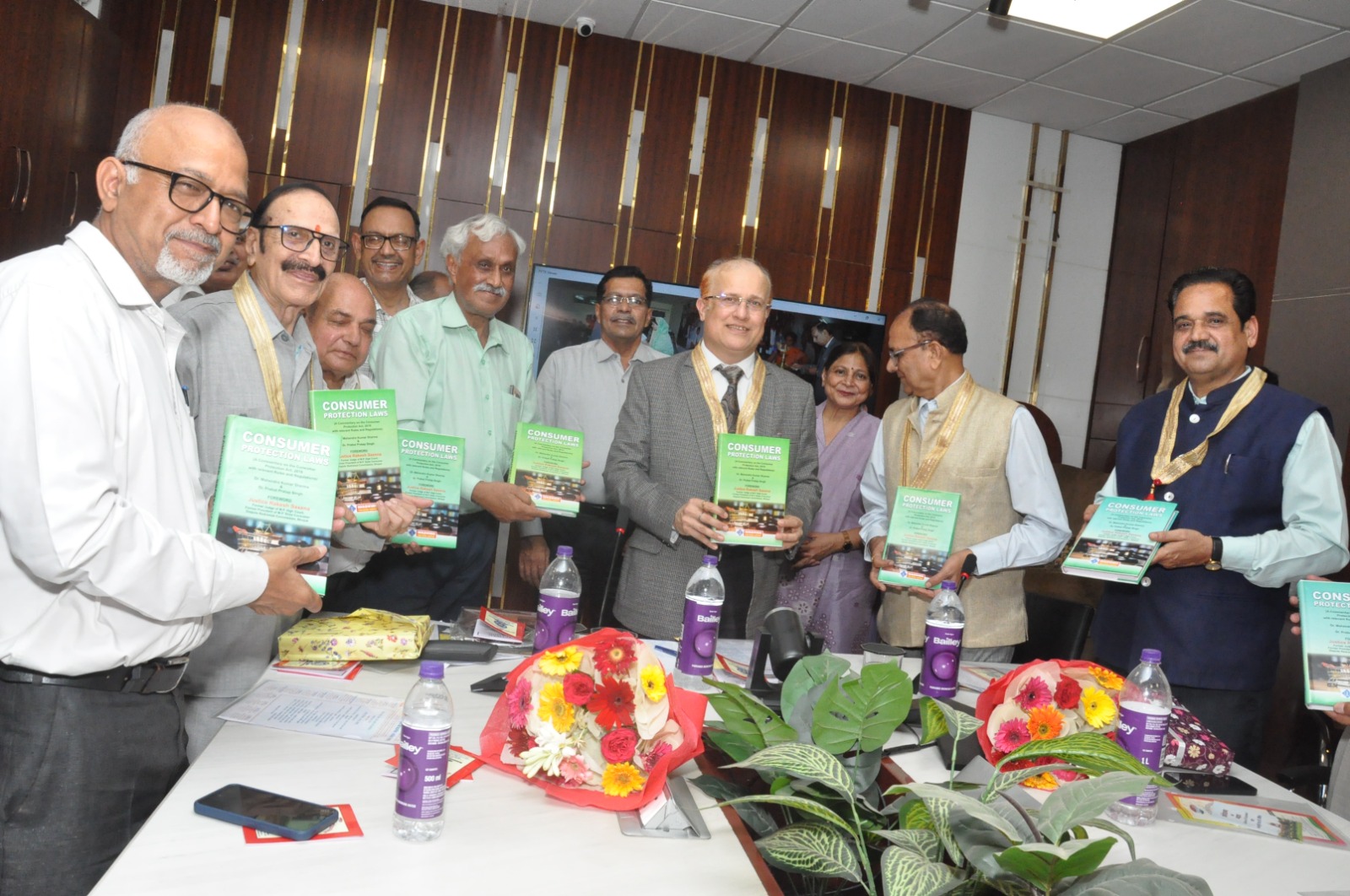 Release of the book Ek Vivechana on Consumer Protection Law 