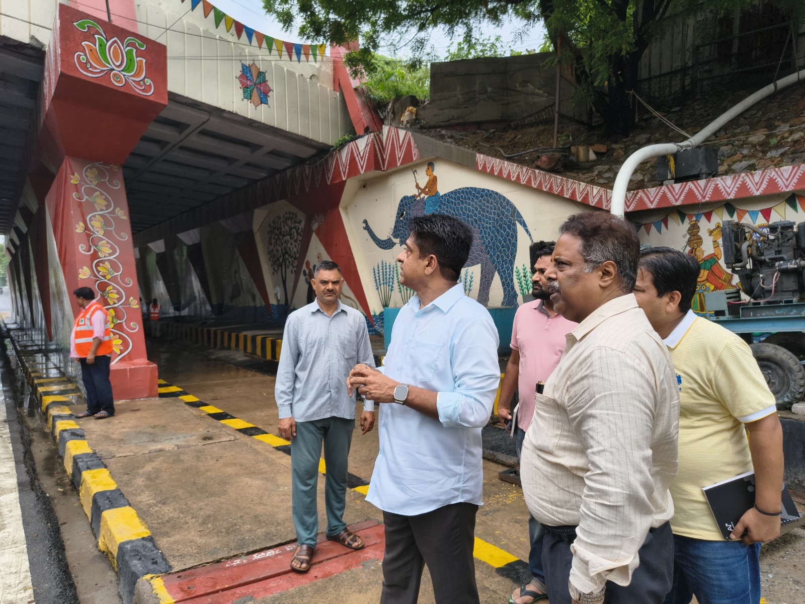 Kuljeet Singh Chahal Conducts Ground Inspection Amidst Overnight Rainfall to Monitor NDMC’s Preparedness - photo 1