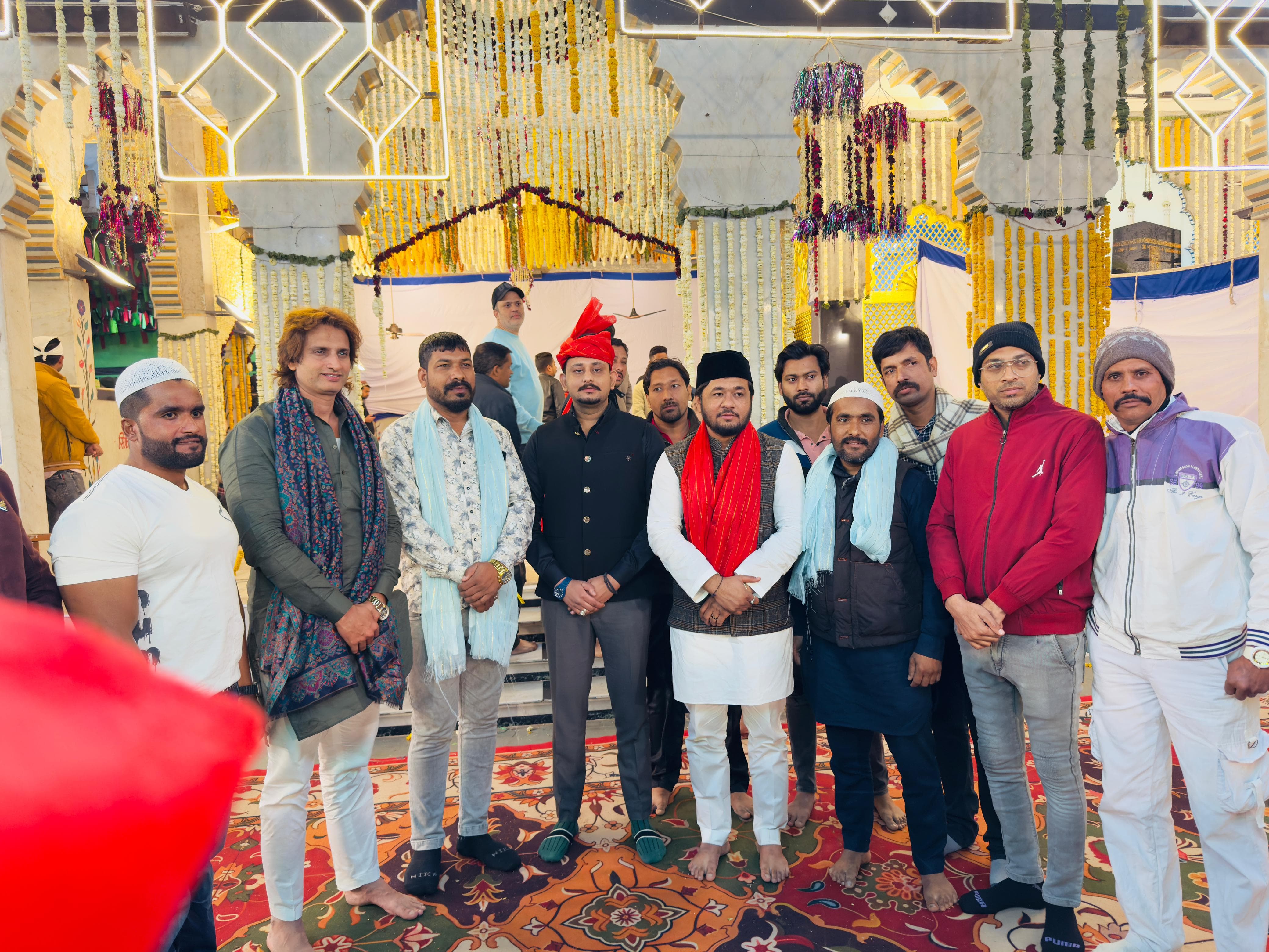 District Haj Committee presented Chadar at Hazrat Naharshah Wali Urs - photo 1