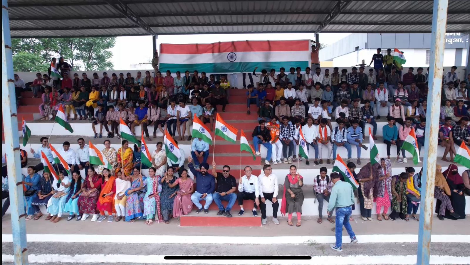 Tiranga Yatra and Human Chain organized under the campaign Har Ghar Tiranga, Independence Festival, Swachhata Ke Sang - photo 2