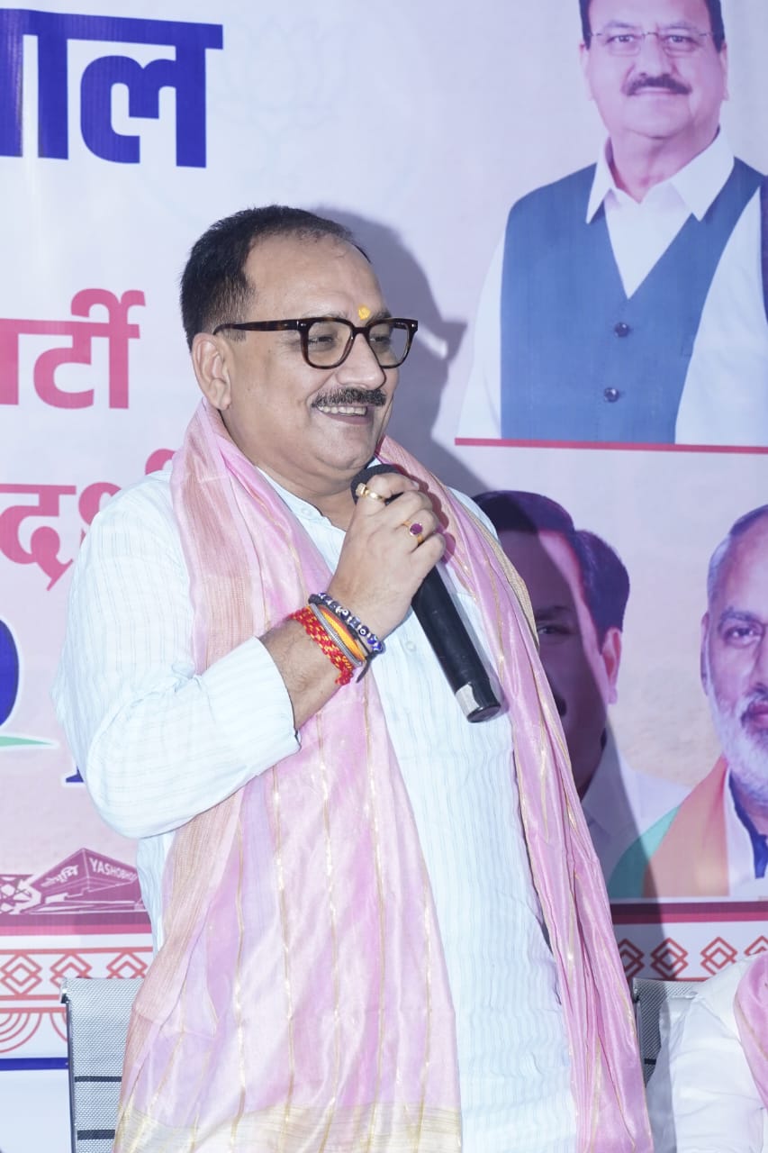 It would be better if Ms. Atishi Marlena shifts her focus from making statements defending corrupt leaders for Manish Sisodia—whose corruption keeps sinking deeper and deeper—and instead start worrying about his bail, because their imminent arrest is now 