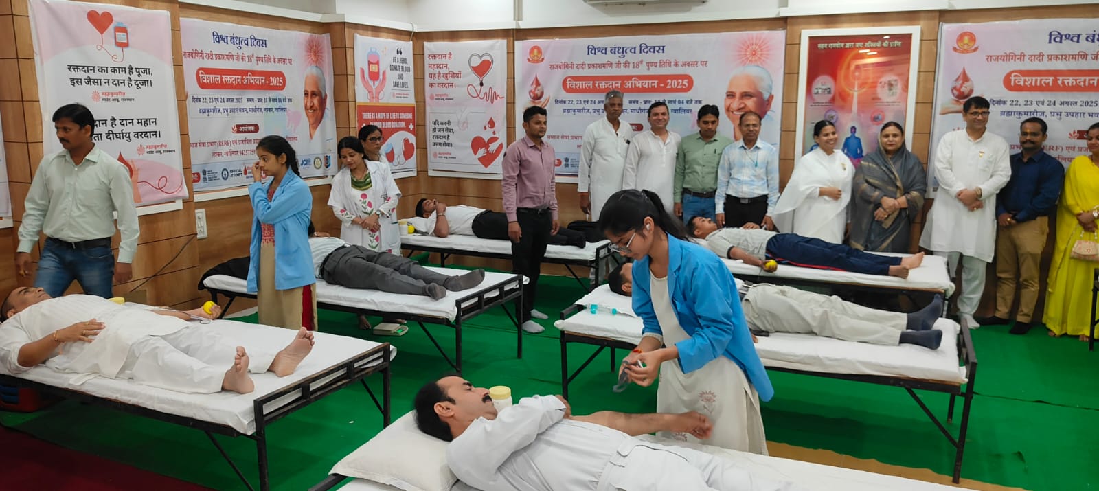Three-day blood donation camp inaugurated at Brahma Kumaris Madhoganj Center - photo 5