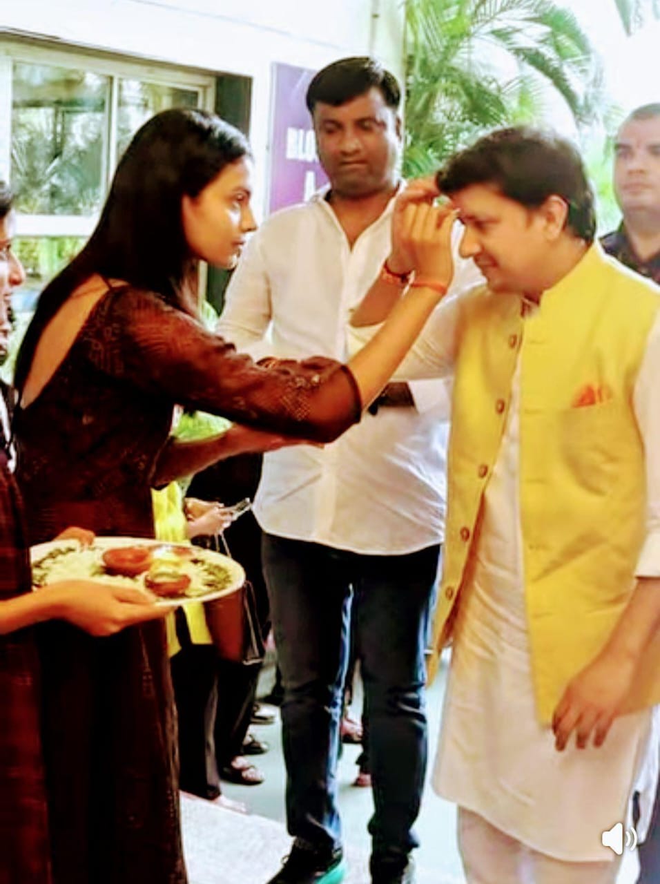 Akash Vijayvargiya attended Ganesh Utsav organized at Indore Institute of Law - photo 2