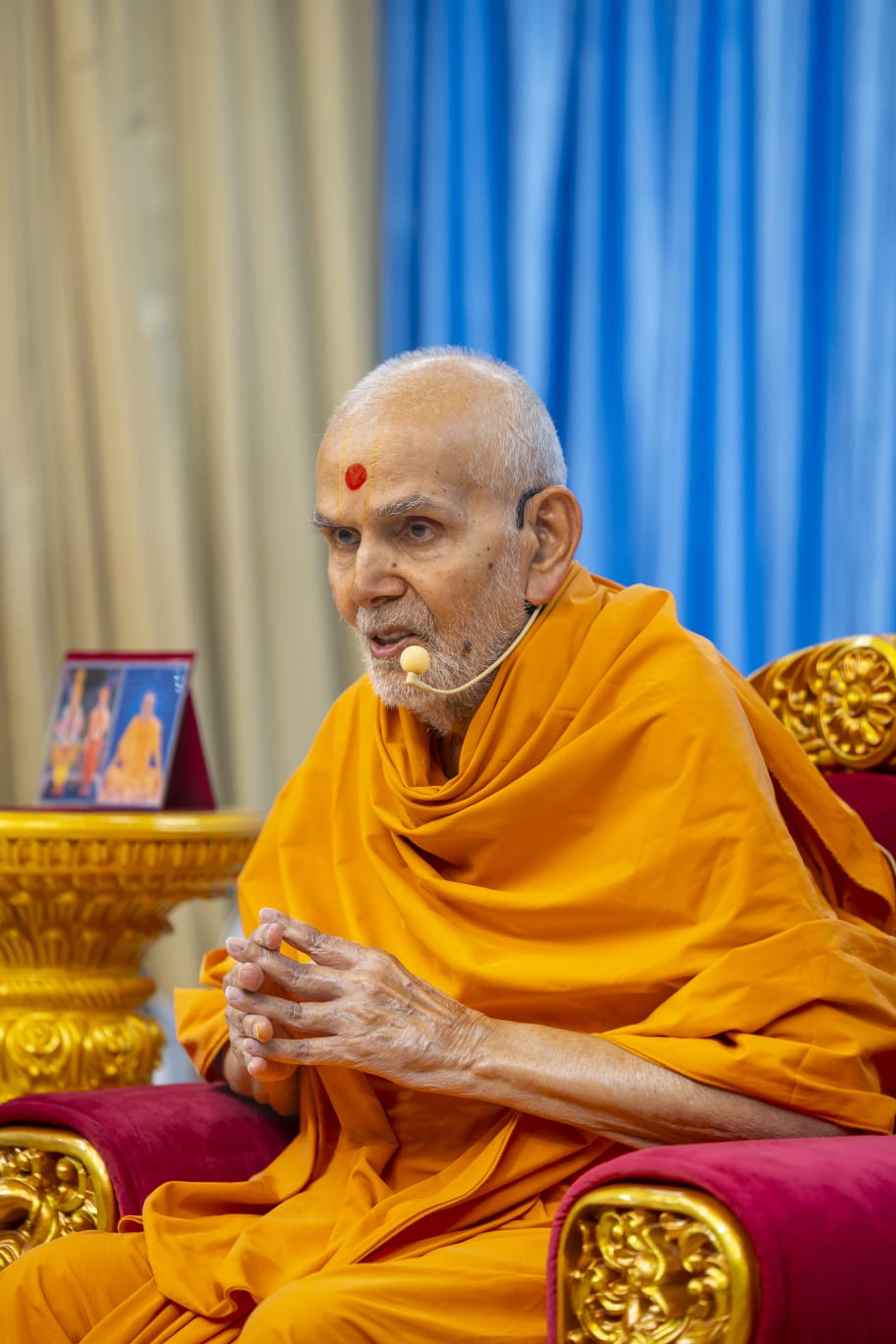 Worship and Honoring All the Artisans Who Contributed to the Construction of Jodhpur's Swaminarayan Temple - photo 2