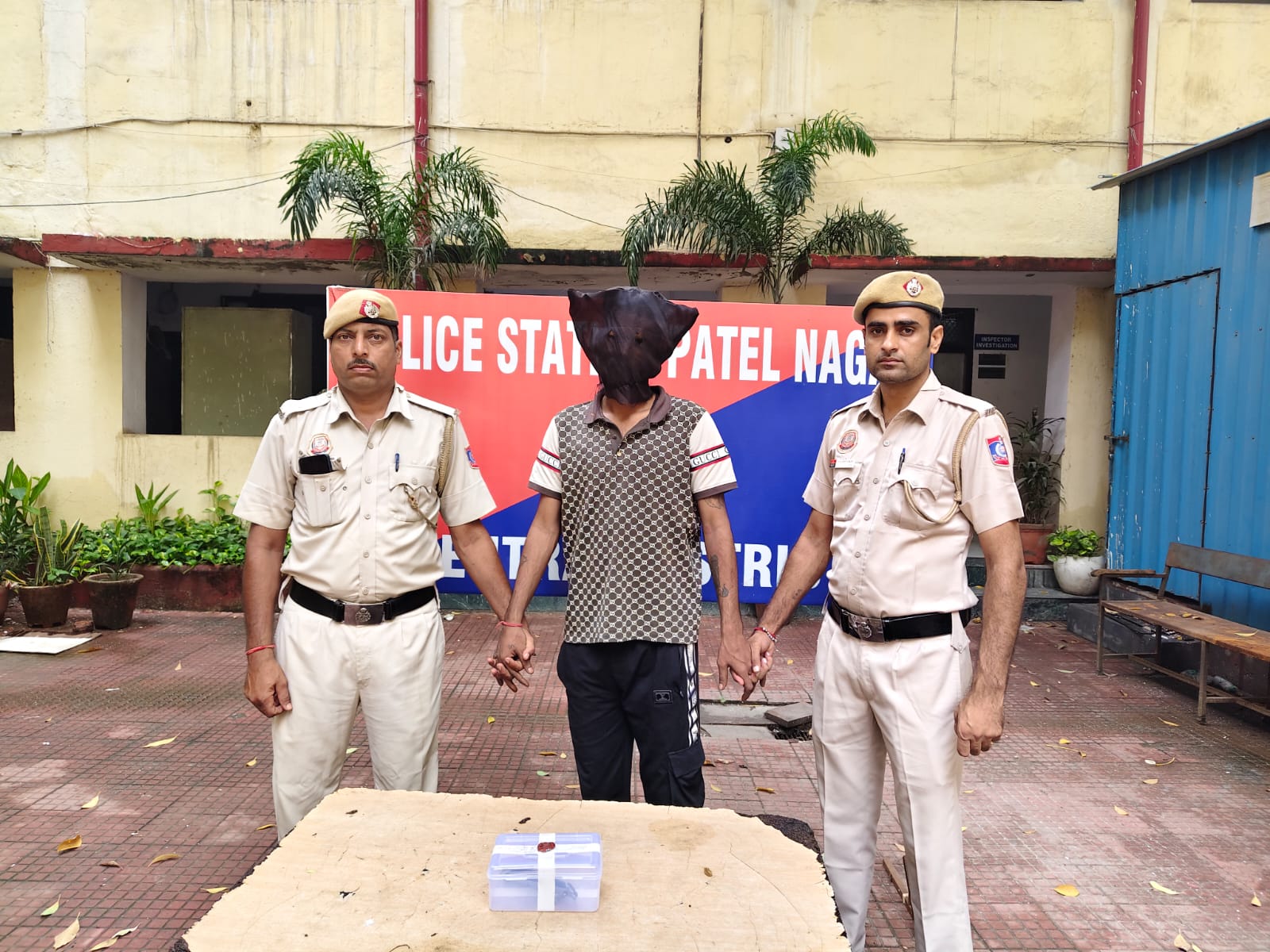 NOTORIOUS HISTORY-SHEETER, WANTED IN ROBBERY CASE ARRESTED BY STAFF OF PS PATEL NAGAR, CENTRAL DISTRICT.