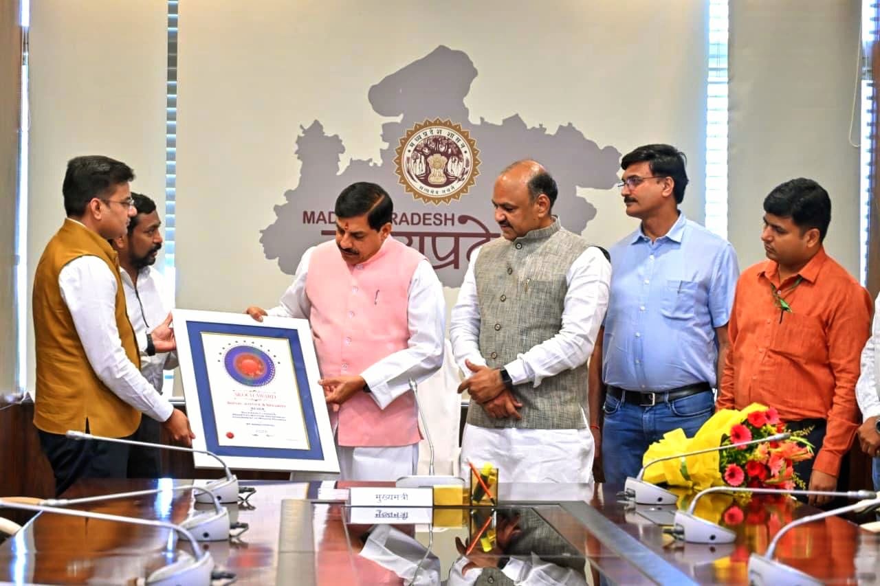 Madhya Pradesh Waqf Board honored with Skoch Award for best work in the country - photo 2