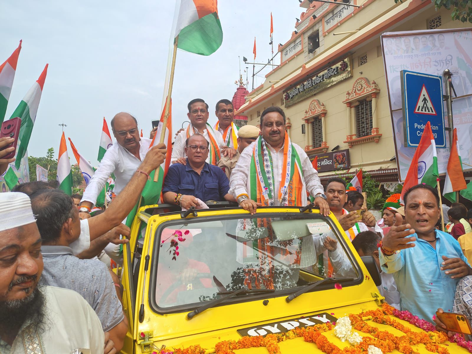 A Grand Tiranga Yatra Led by MP Praveen Khandelwal Held in Chandni Chowk Today – A Spectacle of Patriotism All Around - photo 3