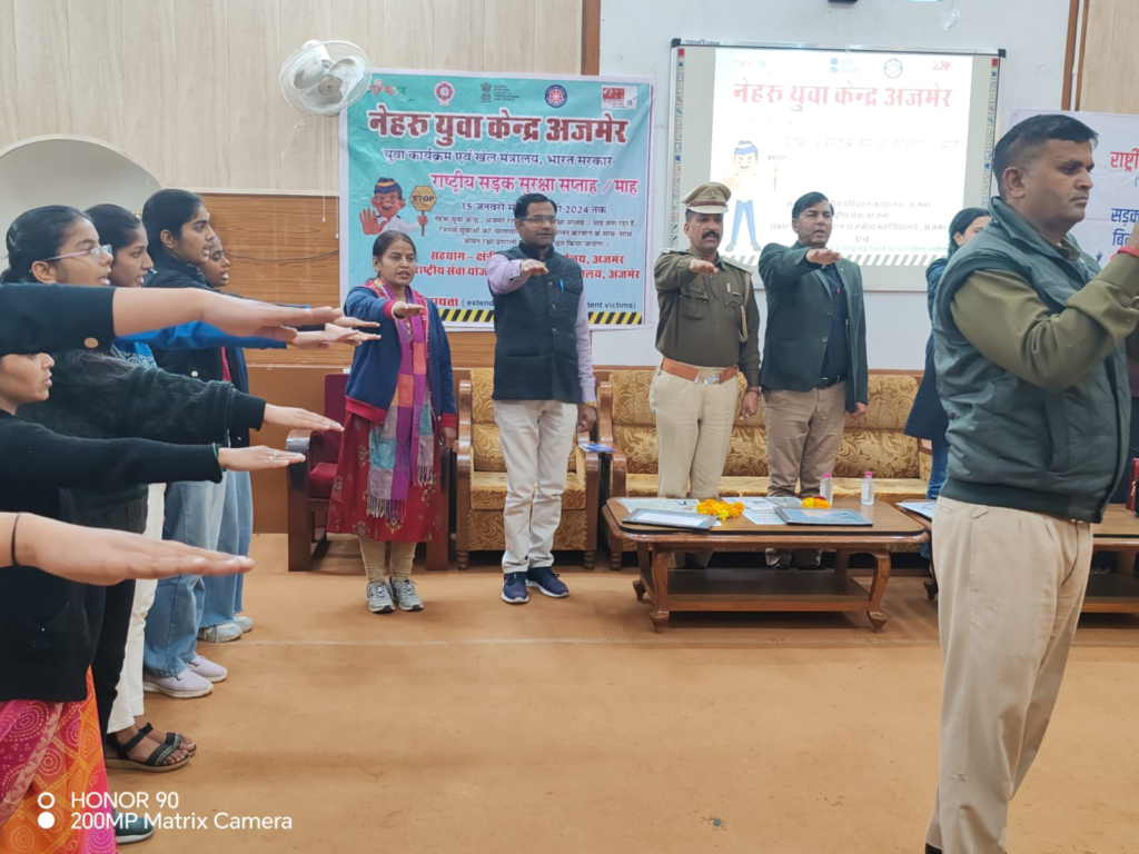 image-109-1024x768 Awareness workshop organized for youth under National Road Safety Month | Oath administered to follow rules in Road Safety Month
