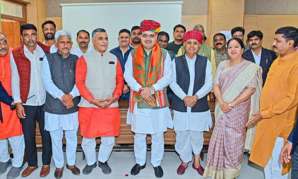 BJP leaders of Ajmer paid courtesy call on the Chief Minister
